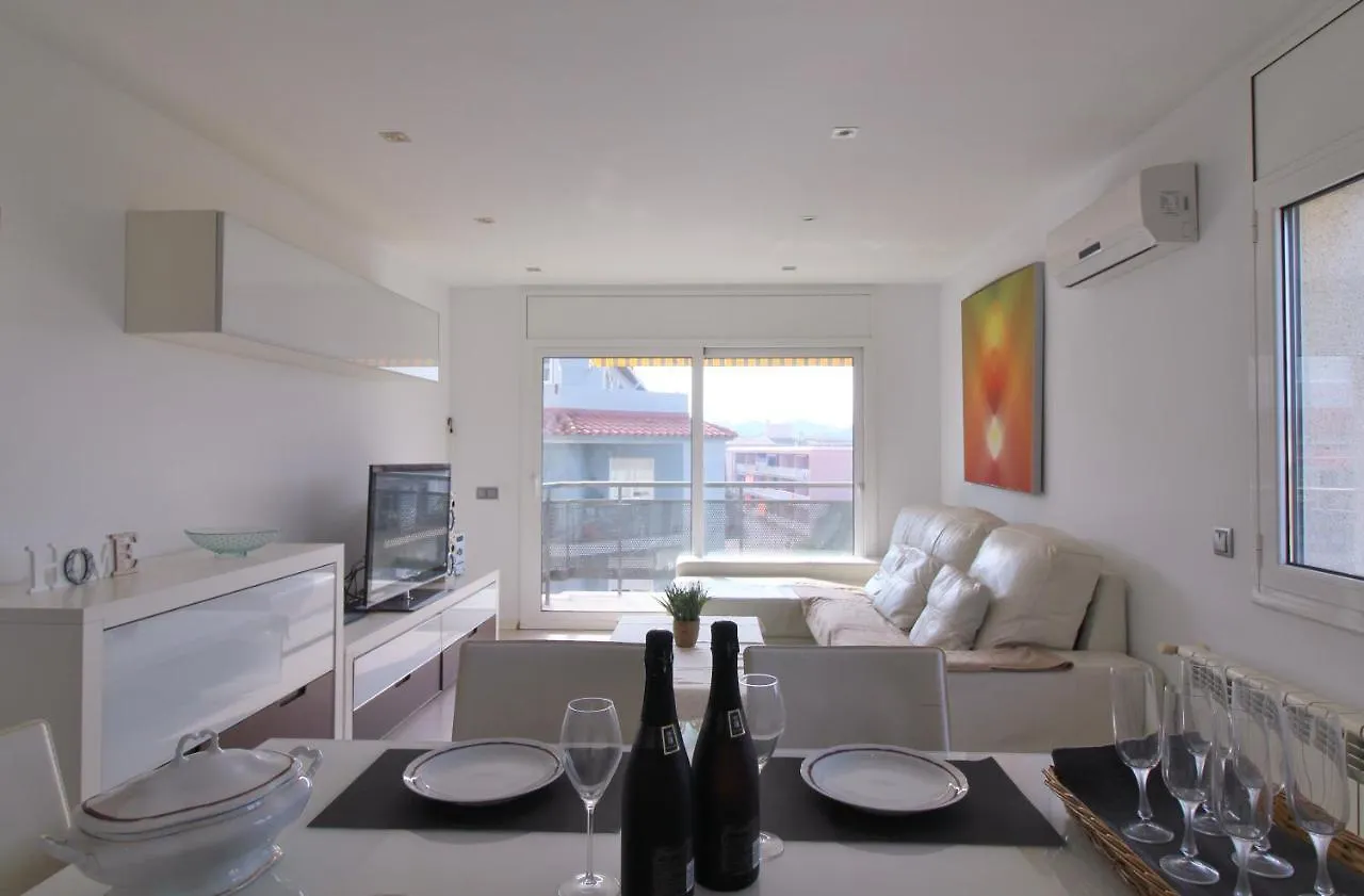 Apartamento Esquinero En Palamos 0*,